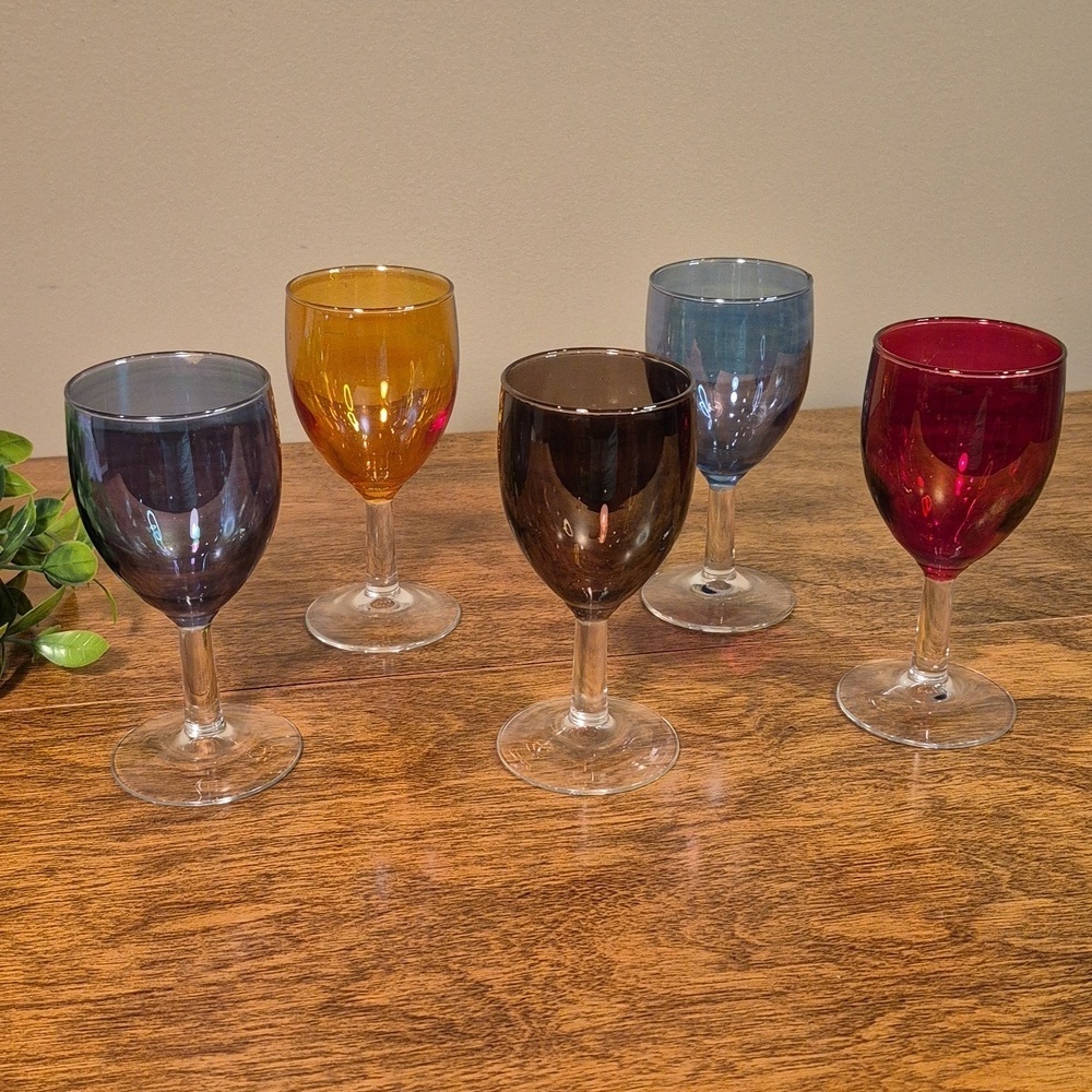 VINTAGE Multicolor Iridescent Wine Glasses, Set of 5